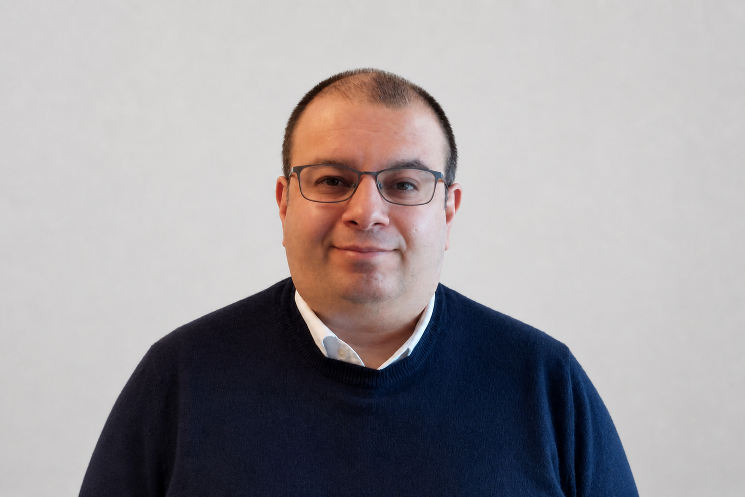 Dr Ausami Abbas