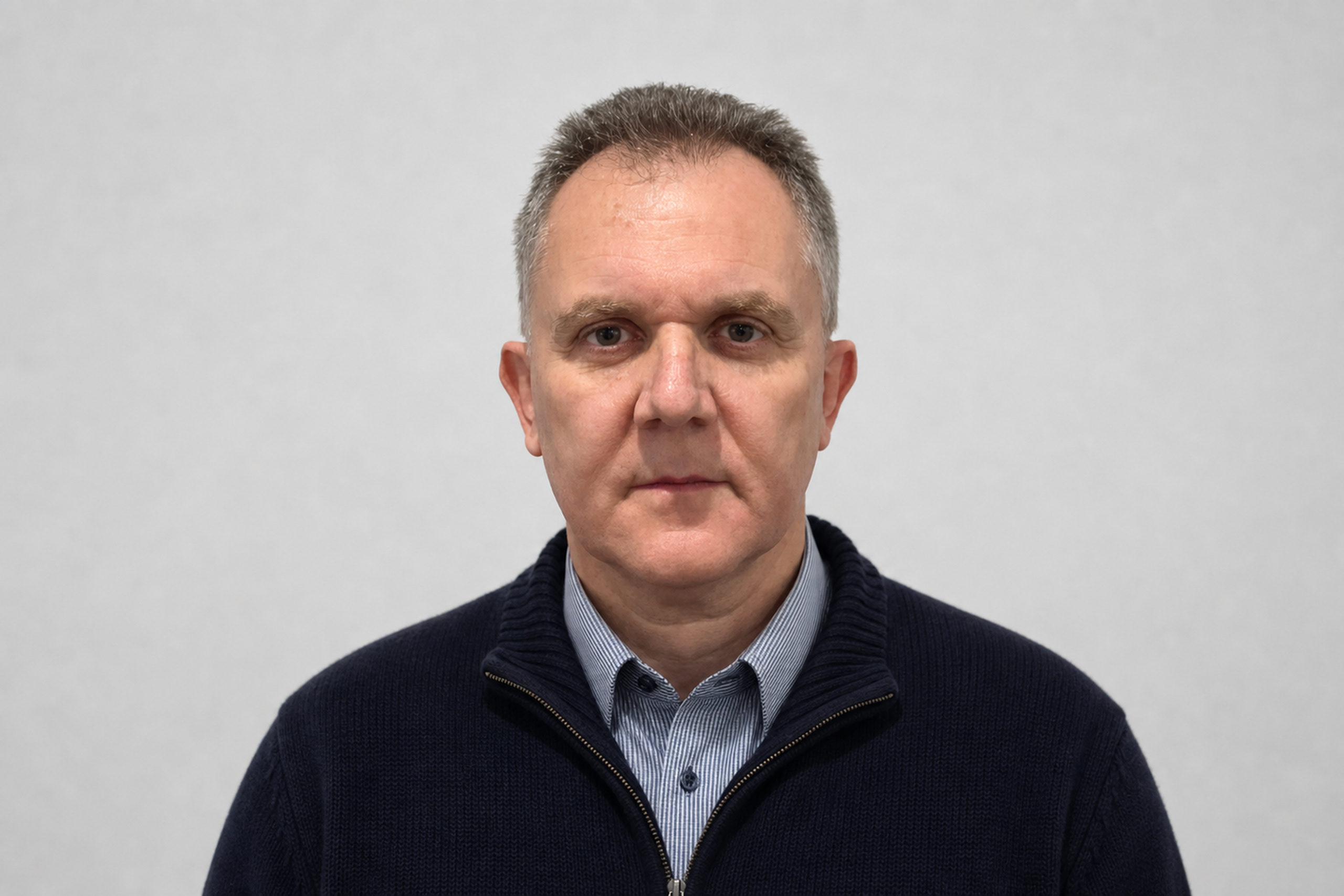 Dr Russell Bull